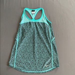 Nike  DriFit Tank small